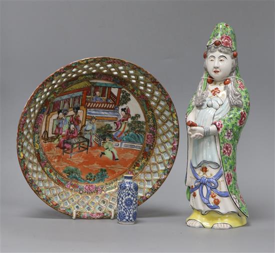 A Chinese 19th century snuff bottle, later figure and lattice rimmed dish figure height 30cm